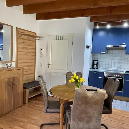 Ferienwohnung In Zentraler Lage Vor Koeln Διαμέρισμα