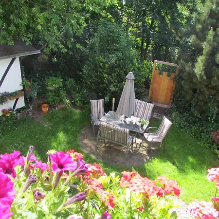 Ferienwohnung In Zentraler Lage Vor Koeln Apartamento