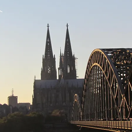 Ferienwohnung In Zentraler Lage Vor Koeln Μπέργκις Γκλάντμπαχ